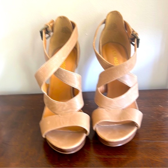 Nine West - Make Waves Nude Strappy heel - size 7.5 - Picture 2 of 4